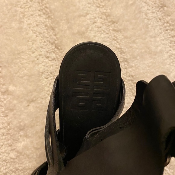 Authentic Givenchy Heels - Picture 15 of 15